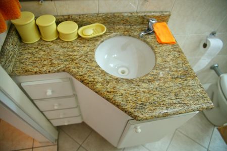 Apartamento para alugar com 56m², 2 quartos e 1 vagaBanheiro 