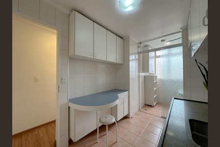 Apartamento para alugar com 54m², 2 quartos e 1 vaga Apartamento para alugar com 54m², 2 quartos e 1 vagaCozinha