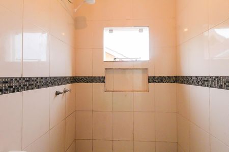 Casa para alugar com 160m², 4 quartos e 1 vagaBanheiro