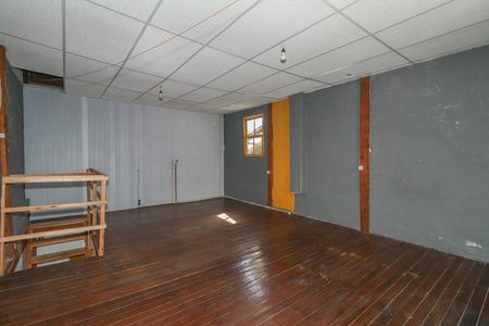 Quarto de casa para alugar com 1 quarto, 80m² em São Geraldo, Porto Alegre