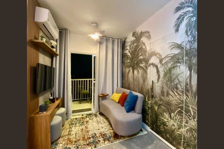 Sala de apartamento para alugar com 2 quartos, 45m² em Vila Guarani (Zona Sul), São Paulo