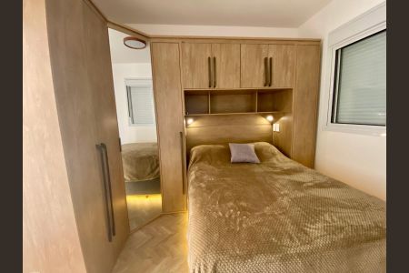 Quarto de apartamento para alugar com 2 quartos, 45m² em Vila Guarani (Zona Sul), São Paulo