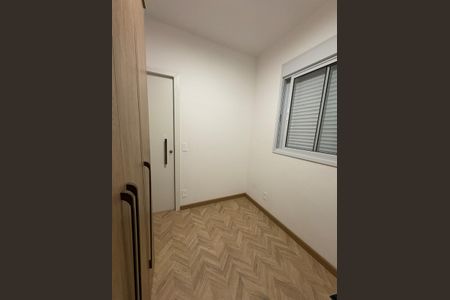 Quarto de apartamento para alugar com 2 quartos, 45m² em Vila Guarani (Zona Sul), São Paulo