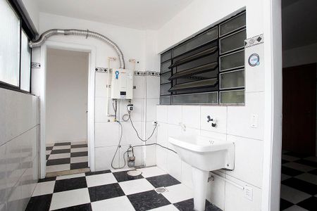 Apartamento para alugar com 148m², 3 quartos e 1 vagaÁrea de Serviço + Despensa