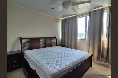 Casa de condomínio à venda com 119m², 4 quartos e 1 vagaSuíte 3