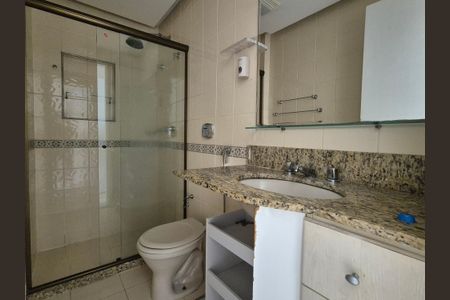 Casa de condomínio à venda com 119m², 4 quartos e 1 vagaBanheiro 