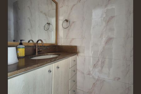 Lavabo  de casa de condomínio à venda com 4 quartos, 119m² em Vargem Pequena, Rio de Janeiro