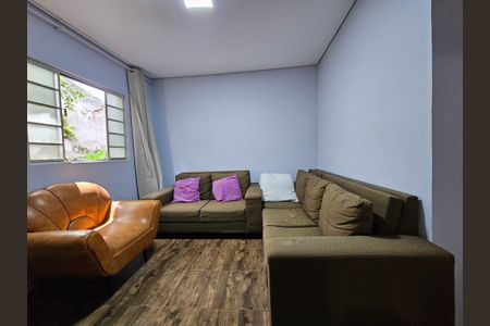 Sala de casa à venda com 3 quartos, 450m² em Vila das Belezas, São Paulo