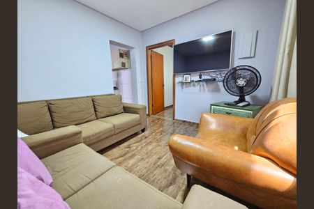 Sala de casa à venda com 3 quartos, 450m² em Vila das Belezas, São Paulo