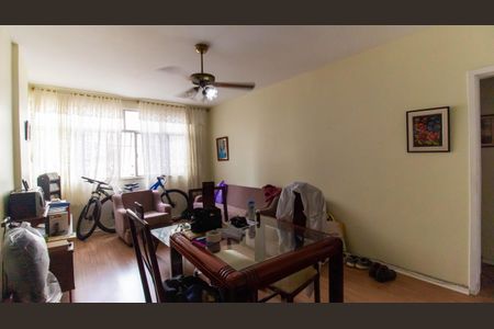 Apartamento à venda com 84m², 2 quartos e 1 vaga