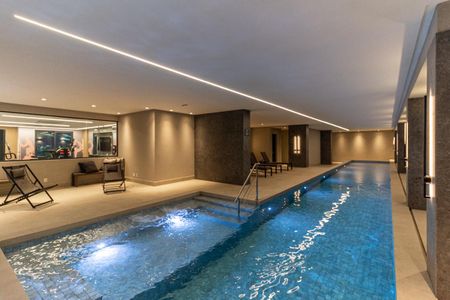 Apartamento à venda com 101m², 2 quartos e 2 vagas Apartamento à venda com 101m², 2 quartos e 2 vagasPiscina