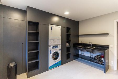 Apartamento à venda com 101m², 2 quartos e 2 vagas Apartamento à venda com 101m², 2 quartos e 2 vagasLavanderia