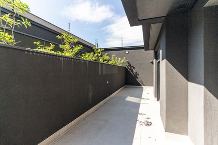 Apartamento à venda com 101m², 2 quartos e 2 vagas Apartamento à venda com 101m², 2 quartos e 2 vagasVaranda - Garden