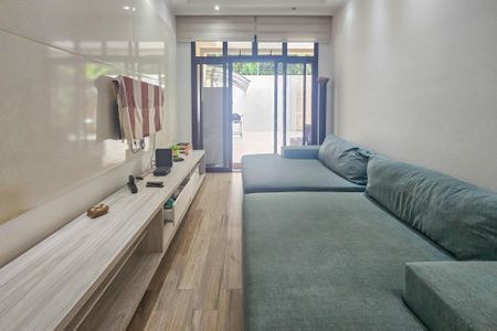 Apartamento para alugar com 179m², 3 quartos e 2 vagas Apartamento para alugar com 179m², 3 quartos e 2 vagasSala