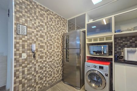 Apartamento para alugar com 179m², 3 quartos e 2 vagas Apartamento para alugar com 179m², 3 quartos e 2 vagascozinha