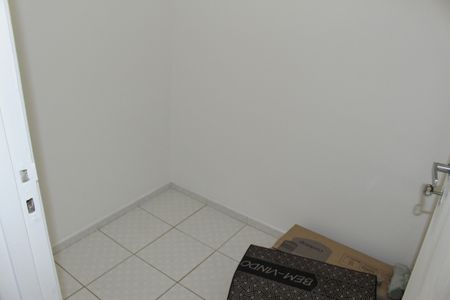 Apartamento à venda com 57m², 1 quarto e sem vagaQuarto de serviço