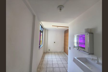 Apartamento para alugar com 50m², 2 quartos e sem vaga