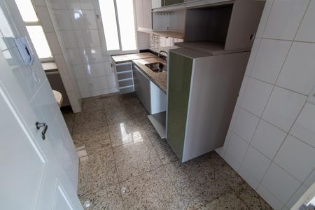 Apartamento à venda com 136m², 3 quartos e 3 vagas Apartamento à venda com 136m², 3 quartos e 3 vagasCozinha