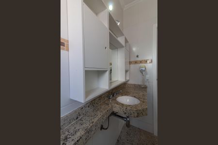 Apartamento à venda com 136m², 3 quartos e 3 vagas Apartamento à venda com 136m², 3 quartos e 3 vagasBanheiro Suíte 3