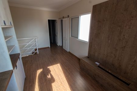 Apartamento à venda com 136m², 3 quartos e 3 vagas Apartamento à venda com 136m², 3 quartos e 3 vagasHall