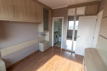 Apartamento à venda com 136m², 3 quartos e 3 vagas Apartamento à venda com 136m², 3 quartos e 3 vagasSuíte 1