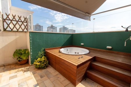 Apartamento à venda com 136m², 3 quartos e 3 vagas Apartamento à venda com 136m², 3 quartos e 3 vagasÁrea comum