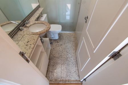 Apartamento à venda com 136m², 3 quartos e 3 vagas Apartamento à venda com 136m², 3 quartos e 3 vagasBanheiro Suíte 1