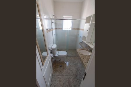 Apartamento à venda com 136m², 3 quartos e 3 vagas Apartamento à venda com 136m², 3 quartos e 3 vagasBanheiro Suíte 3