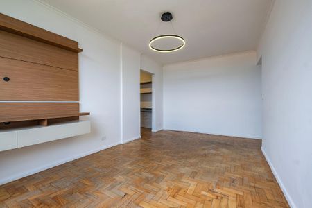 Sala de apartamento para alugar com 2 quartos, 100m² em Cerqueira César, São Paulo