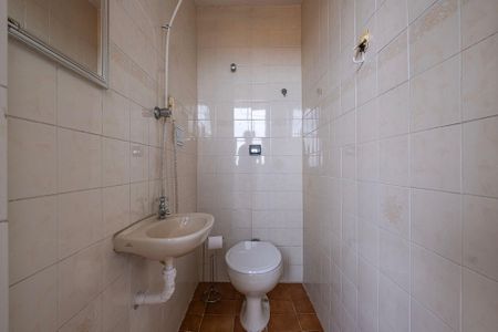 Apartamento para alugar com 100m², 2 quartos e 1 vagaÁrea de Serviço - Banheiro