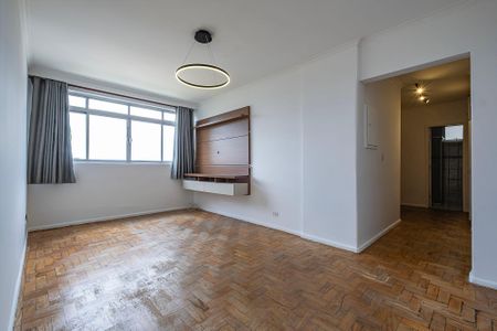 Sala de apartamento para alugar com 2 quartos, 100m² em Cerqueira César, São Paulo
