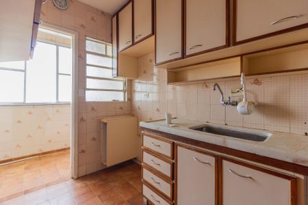 Cozinha de apartamento para alugar com 2 quartos, 100m² em Cerqueira César, São Paulo