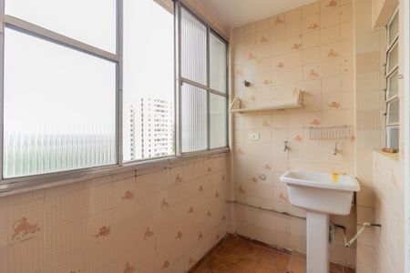 Área de Serviço de apartamento para alugar com 2 quartos, 100m² em Cerqueira César, São Paulo