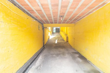 Casa para alugar com 48m², 1 quarto e sem vaga Casa para alugar com 48m², 1 quarto e sem vagaEntrada