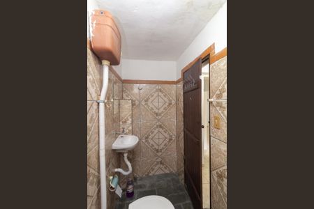 Casa para alugar com 48m², 1 quarto e sem vaga Casa para alugar com 48m², 1 quarto e sem vagaBanheiro