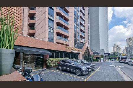 Apartamento à venda com 43m², 1 quarto e 1 vagaFachada