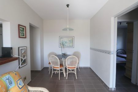 Sala de apartamento para alugar com 2 quartos, 63m² em Balneario Cidade Atlantica, Guarujá