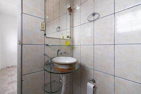 Casa para alugar com 60m², 2 quartos e sem vaga Casa para alugar com 60m², 2 quartos e sem vagaBanheiro da Suíte