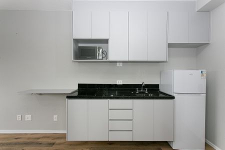 Studio para alugar com 28m², 1 quarto e sem vaga Studio para alugar com 28m², 1 quarto e sem vagaCozinha