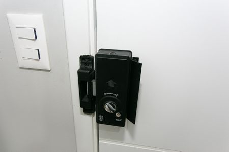 Studio para alugar com 28m², 1 quarto e sem vaga Studio para alugar com 28m², 1 quarto e sem vagaFechadura Eletrônica