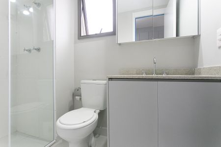 Studio para alugar com 28m², 1 quarto e sem vaga Studio para alugar com 28m², 1 quarto e sem vagaBanheiro