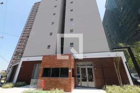 Studio para alugar com 28m², 1 quarto e sem vaga Studio para alugar com 28m², 1 quarto e sem vagaFachada