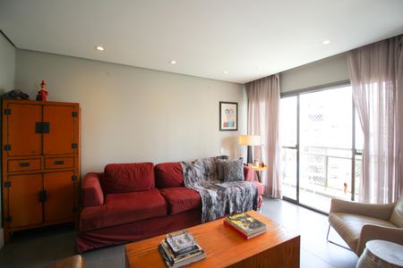 Apartamento para alugar com 110m², 2 quartos e 2 vagasSala