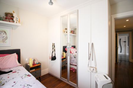 Apartamento para alugar com 110m², 2 quartos e 2 vagasQuarto