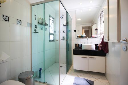 Apartamento para alugar com 110m², 2 quartos e 2 vagasBanheiro da Suíte 