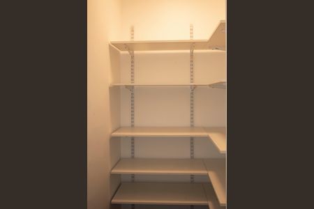 Apartamento à venda com 104m², 3 quartos e 2 vagasÁrea de Serviço - Despensa