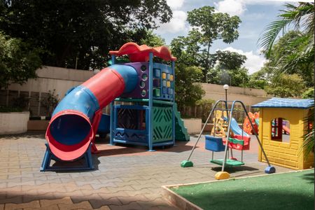 Apartamento à venda com 104m², 3 quartos e 2 vagasÁrea comum - Playground