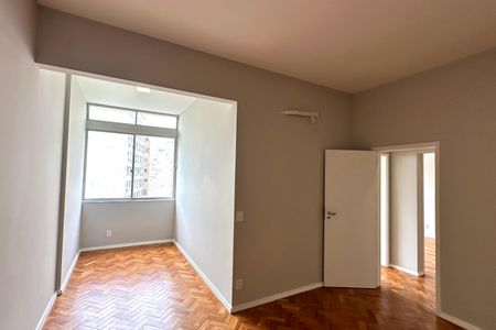 Apartamento para alugar com 109m², 3 quartos e 1 vaga