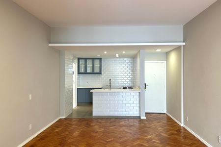 Apartamento para alugar com 109m², 3 quartos e 1 vaga