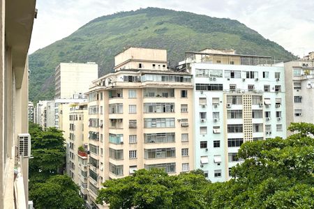 Apartamento para alugar com 109m², 3 quartos e 1 vaga